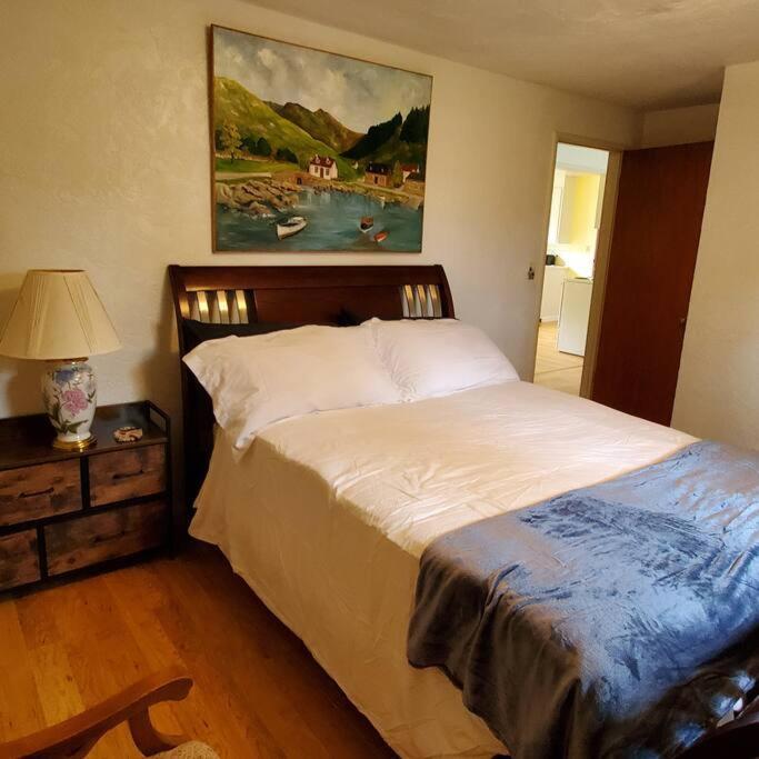 Sweet 2 Bedroom Close To U Of Oregon & Track! Eugene Luaran gambar