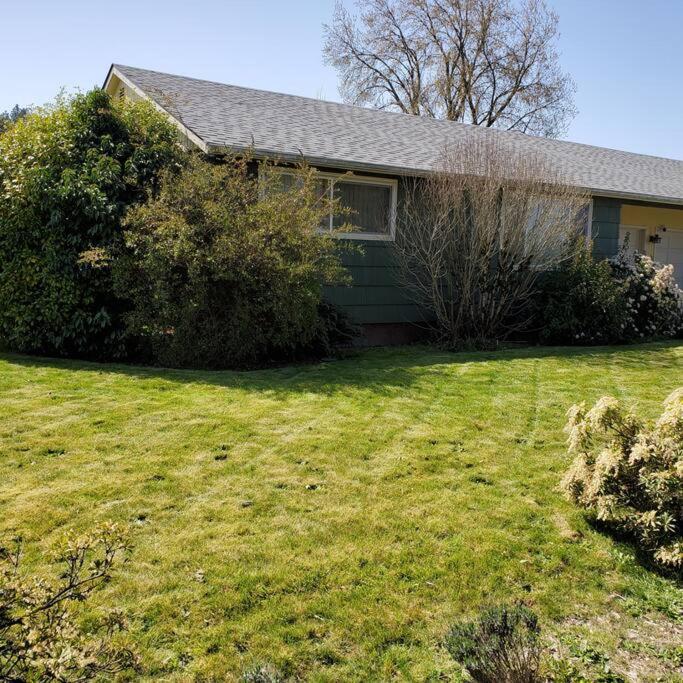 Sweet 2 Bedroom Close To U Of Oregon & Track! Eugene Luaran gambar